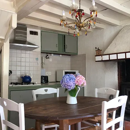 Les Volets Verts * Miraval-Cabardes