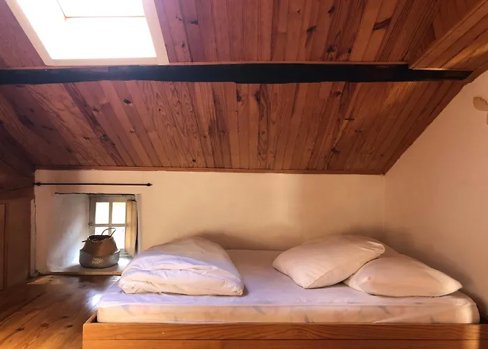 Les Volets Verts Vakantiehuis Miraval-Cabardes