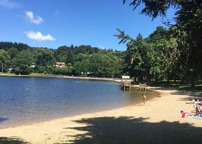 Les Volets Verts * Miraval-Cabardes